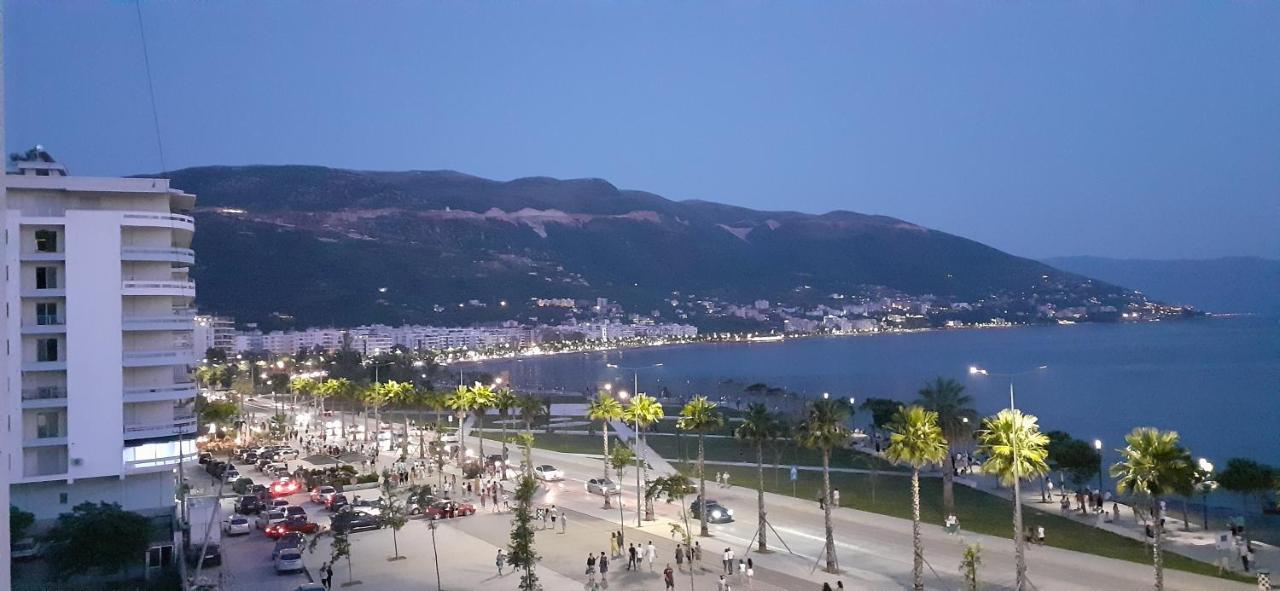 Eva Apartament Appartement Vlorë Buitenkant foto